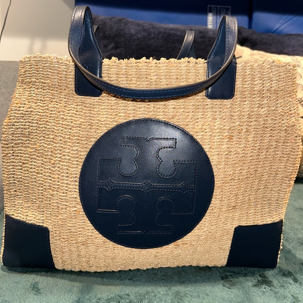 Ella straw tote